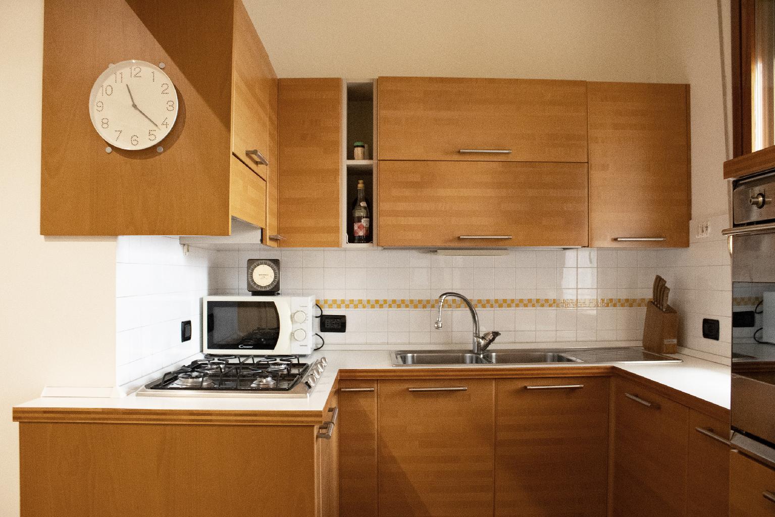 AB100 - APPARTAMENTO VENDITA MONTICELLO CONTE OTTO ZONA   - € 135.000
