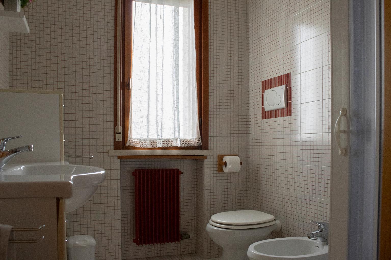 AB100 - APPARTAMENTO VENDITA MONTICELLO CONTE OTTO ZONA   - € 135.000 21