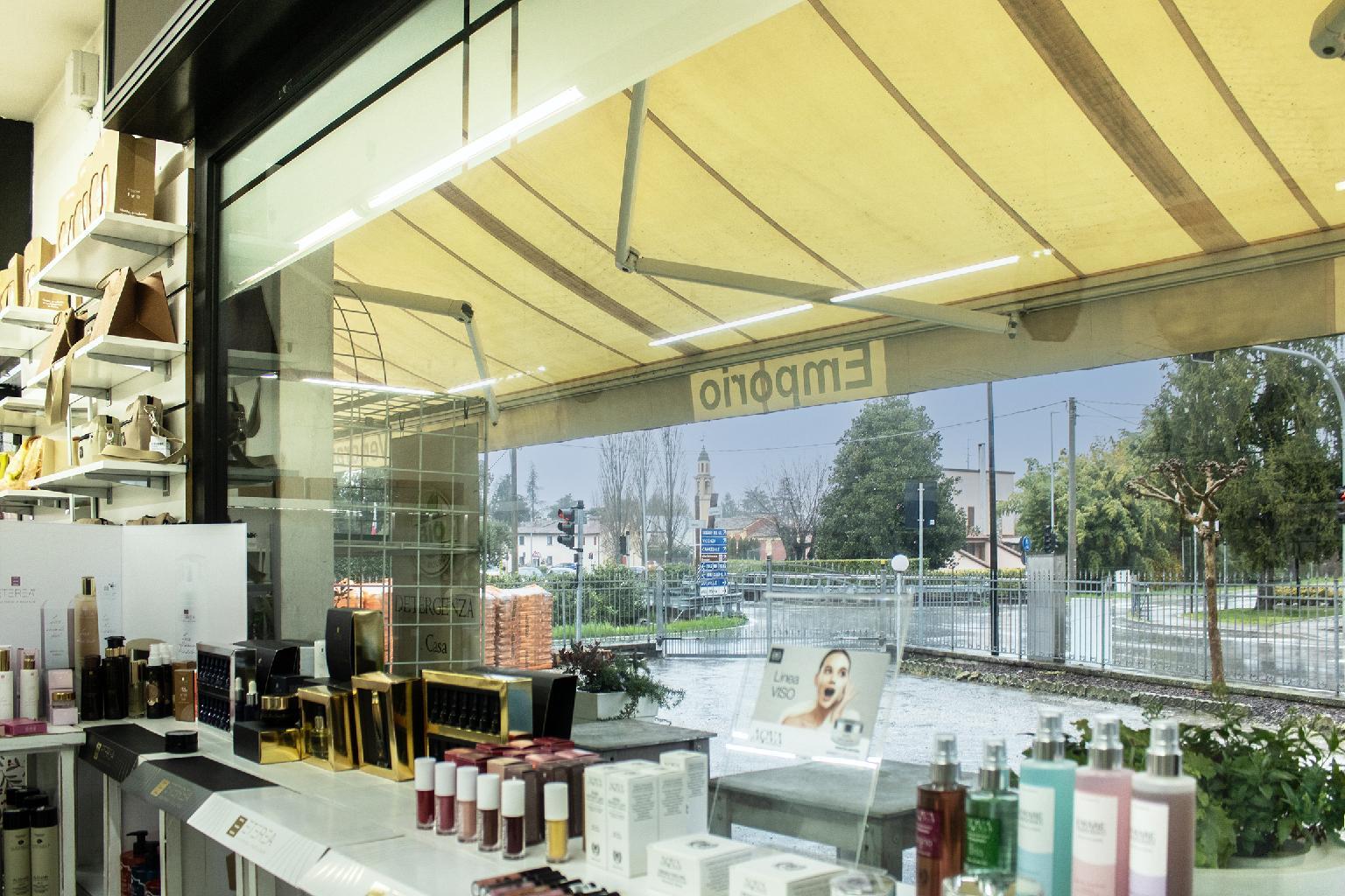 NG110 - NEGOZIO VENDITA MONTICELLO CONTE OTTO ZONA   - € 280.000 10