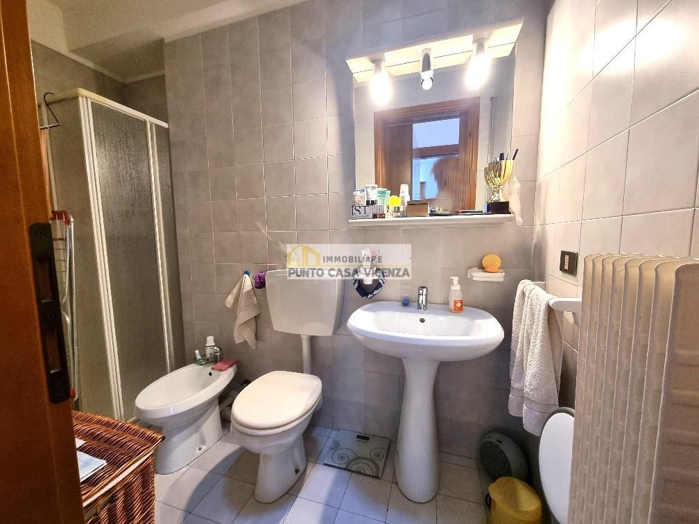 PC101 - APPARTAMENTO VENDITA VICENZA ZONA OVEST - € 75.000 3