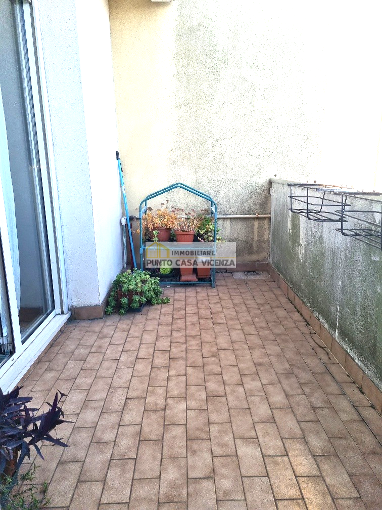 PC101 - APPARTAMENTO VENDITA VICENZA ZONA OVEST - € 75.000 9