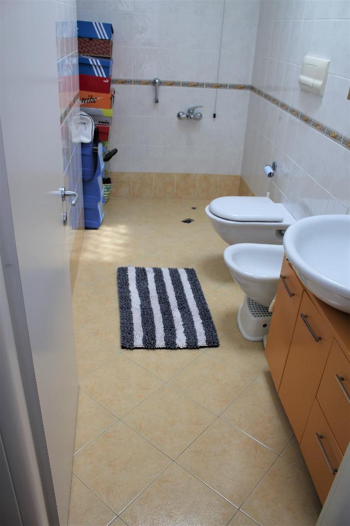 PC72 - VILLETTA A SCHIERA VENDITA VICENZA ZONA LEGIONE ANTONINI - € 400.000 31