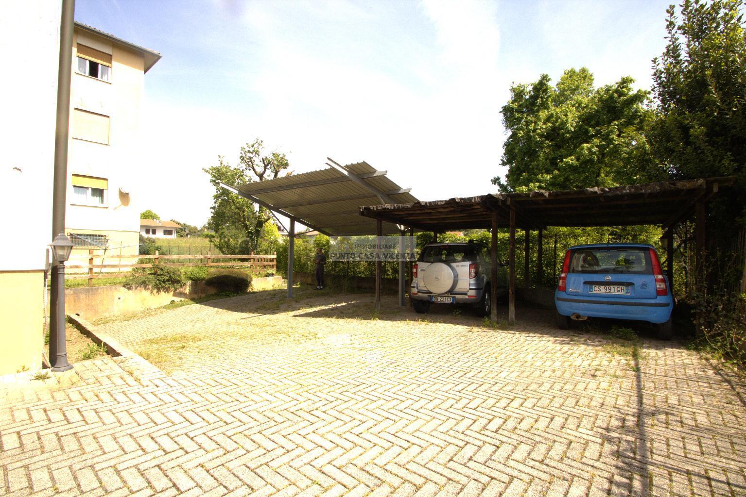 PC87 - APPARTAMENTO IN TRIFAMILIARE VENDITA VICENZA ZONA BORGO CASALE - TRATTATIVA RISERVATA 21