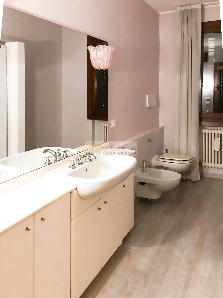 VB112 - BIFAMILIARE AFFIANCATA VENDITA MONTICELLO CONTE OTTO ZONA CENTRO - € 470.000 4