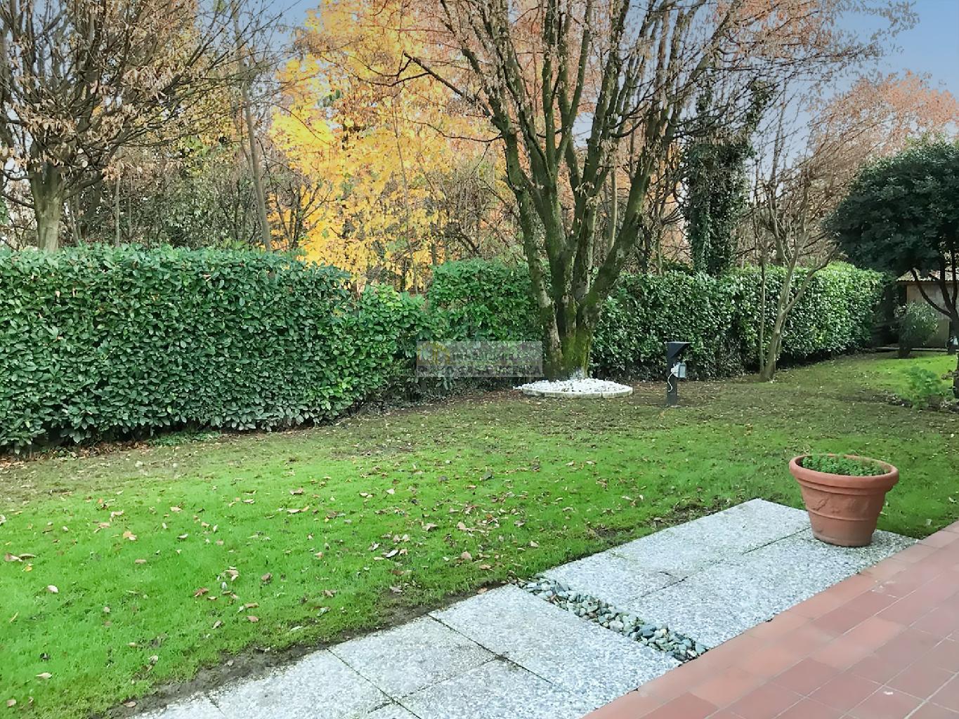VB112 - BIFAMILIARE AFFIANCATA VENDITA MONTICELLO CONTE OTTO ZONA CENTRO - € 470.000 13