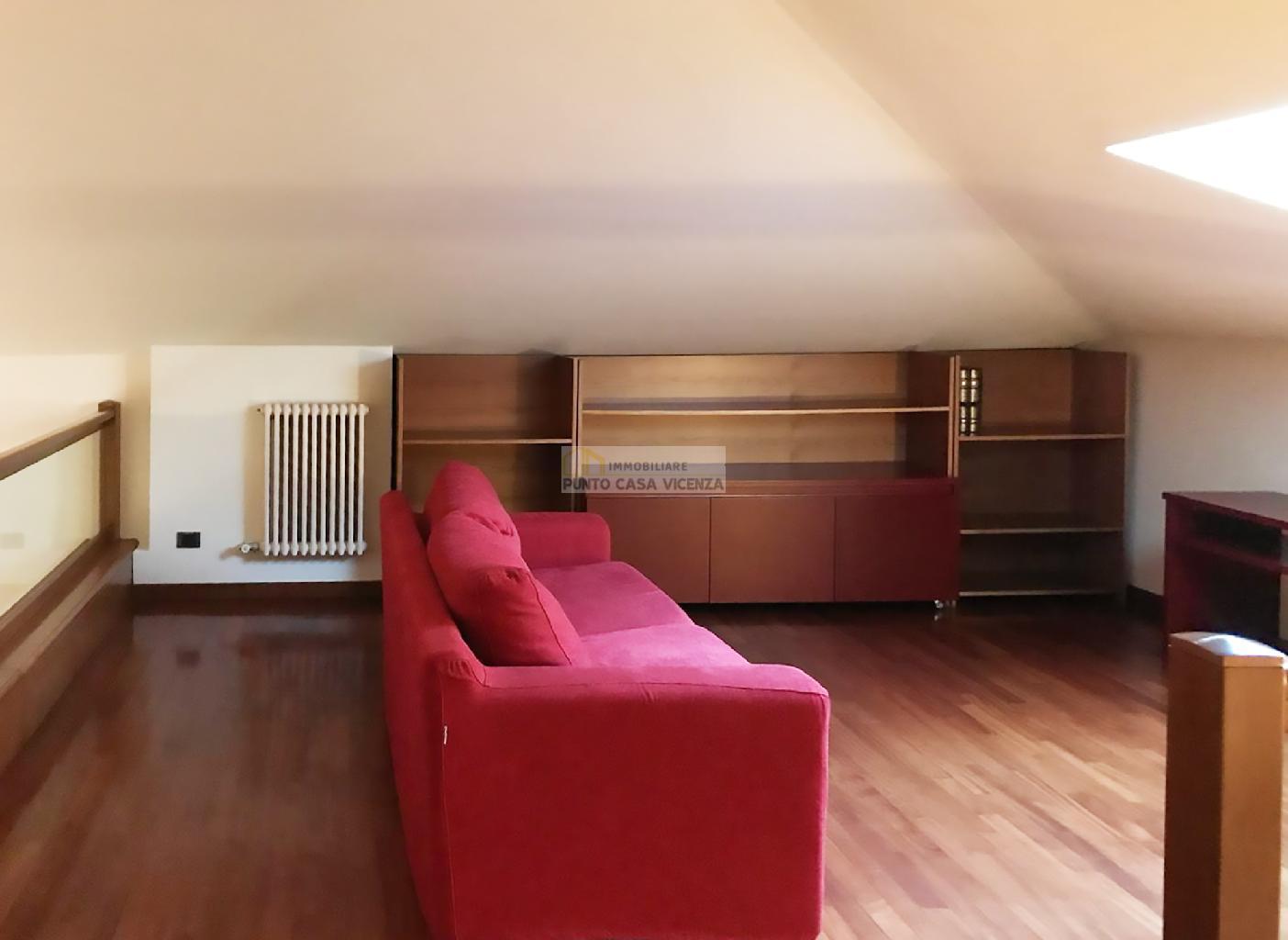 VB112 - BIFAMILIARE AFFIANCATA VENDITA MONTICELLO CONTE OTTO ZONA CENTRO - € 470.000 21